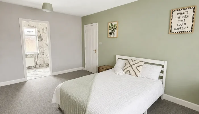 Applewood - bedroom 1