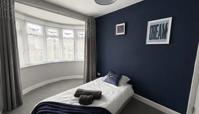 Applewood - bedroom 2 2