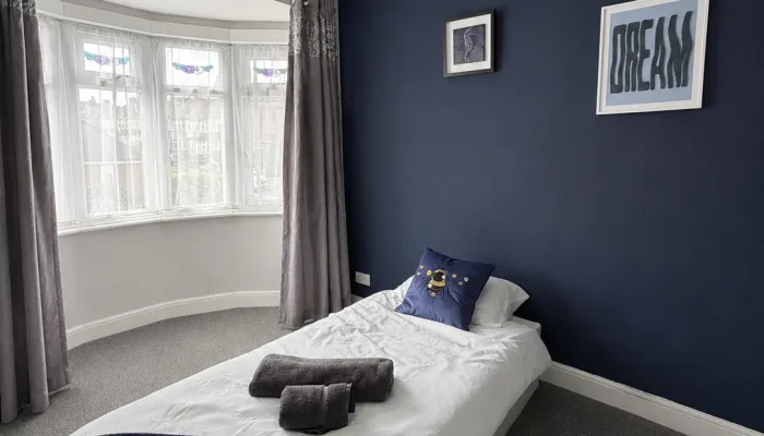 Applewood - bedroom 2